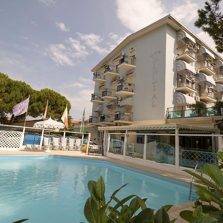 Hotel Mondial Cervia Esterno foto